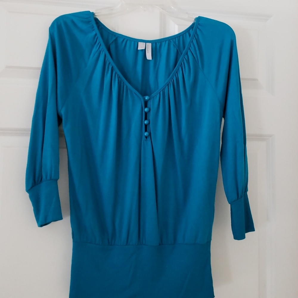 Cute old navy top